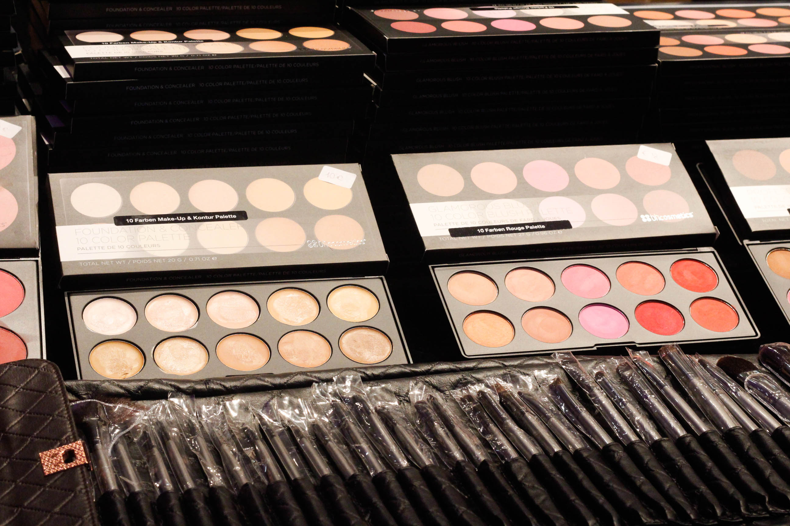 Lancome Messestand Glow Convention Hannover - BH Cosmetics Verkaufsstand