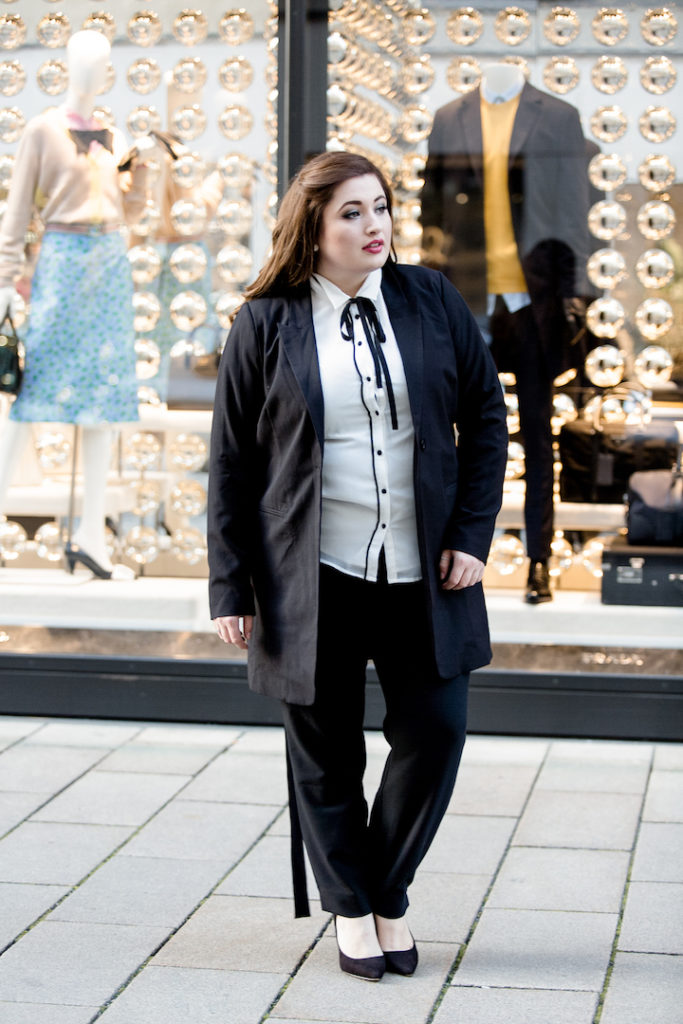 Plussize Business Outfit Black white SchönWild Große Größe Outfit Inspiration für das Büro